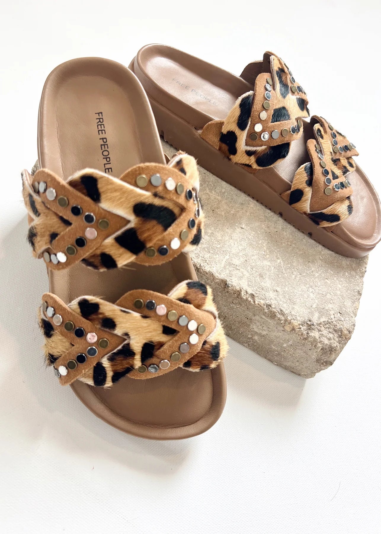 Leo Sandal