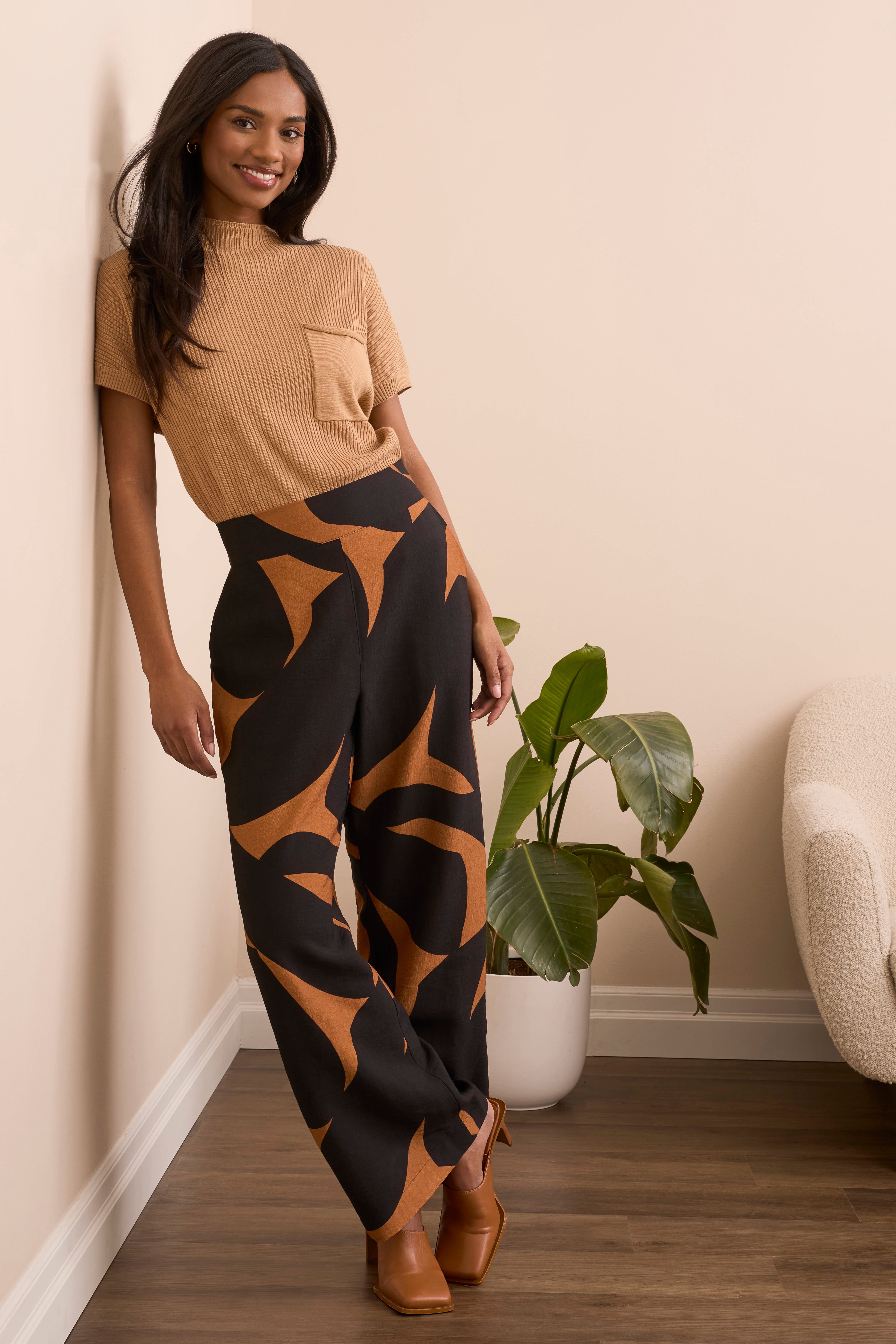 FLOWY ABSTRACT FLARE LEG PANTS