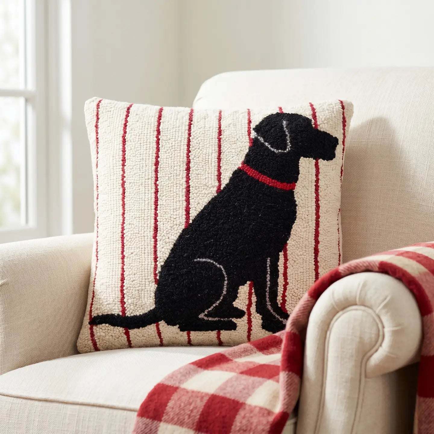 Labrador Stripe Hooked Pillow