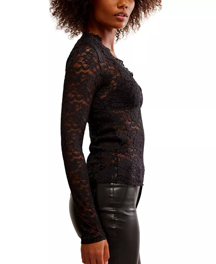 All Day Lace Longsleeve Top