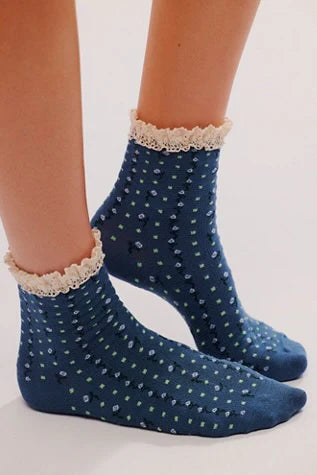 Free People Rosebud Waffle Knit Ankle Socks