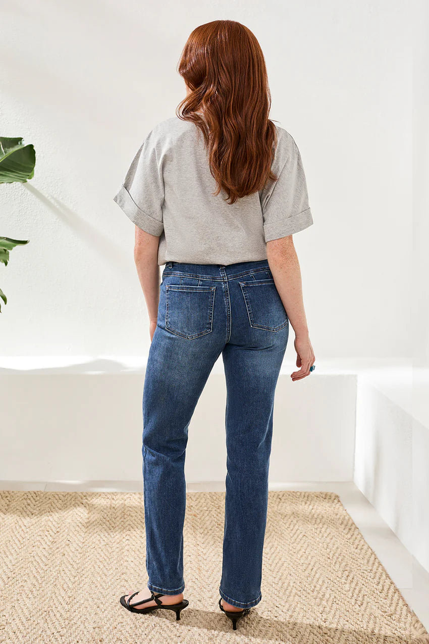 Sophia 5 Pocket Curvy Straight Leg Jean