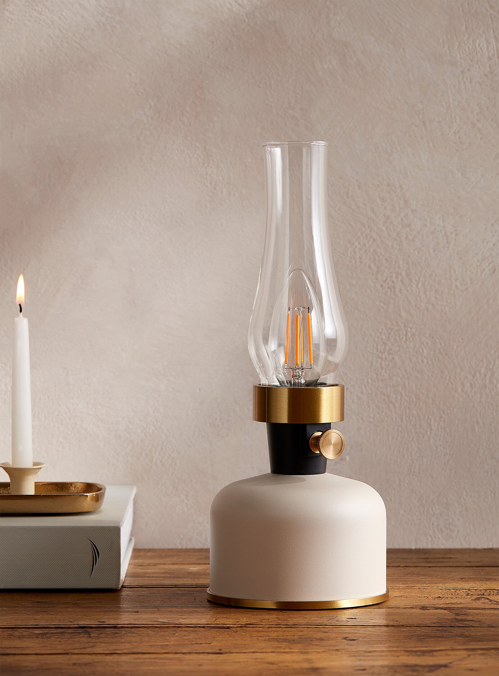 Rechargeable LED Lantern