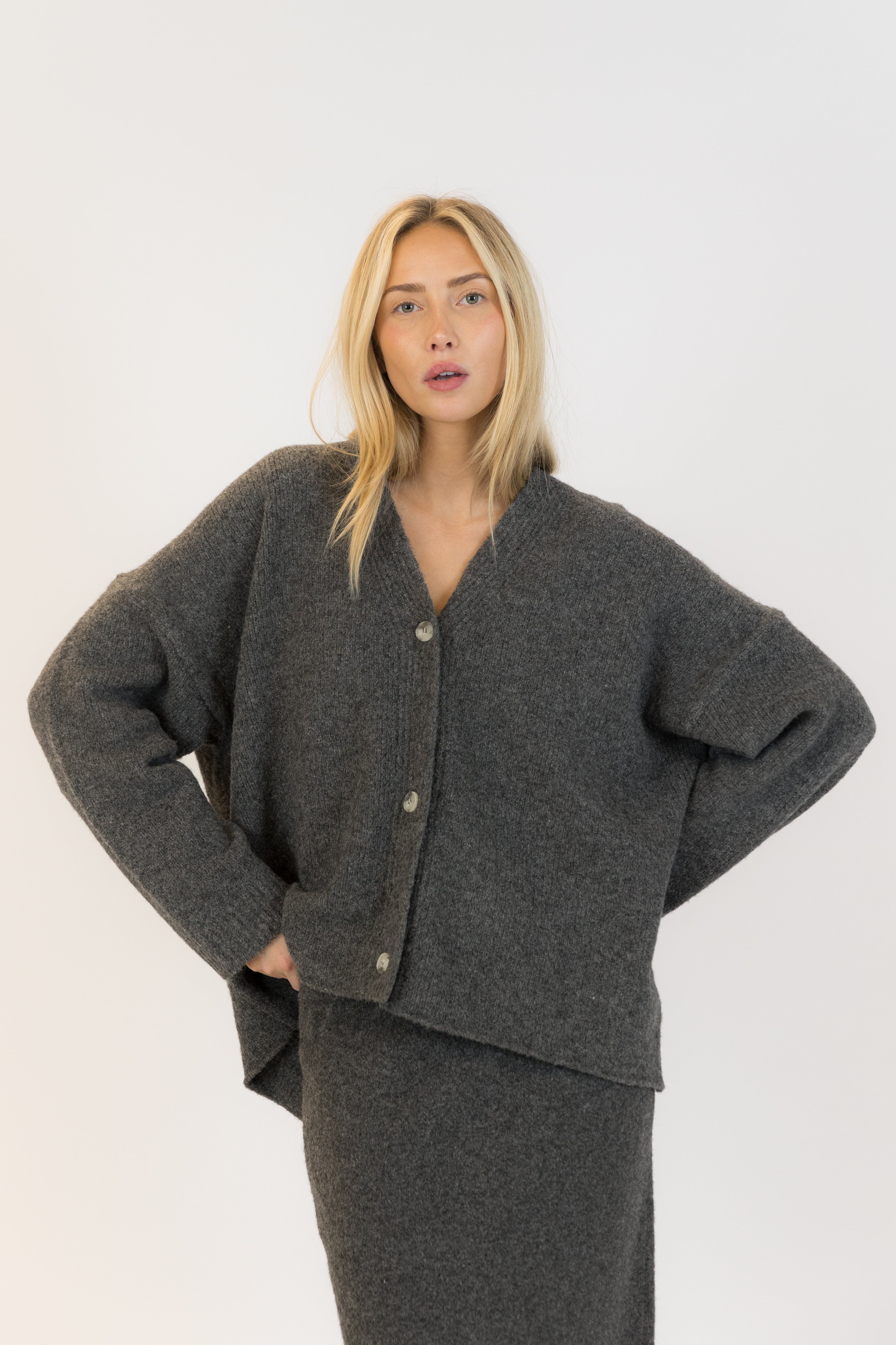 AsherLuxe Oversized Cardigan