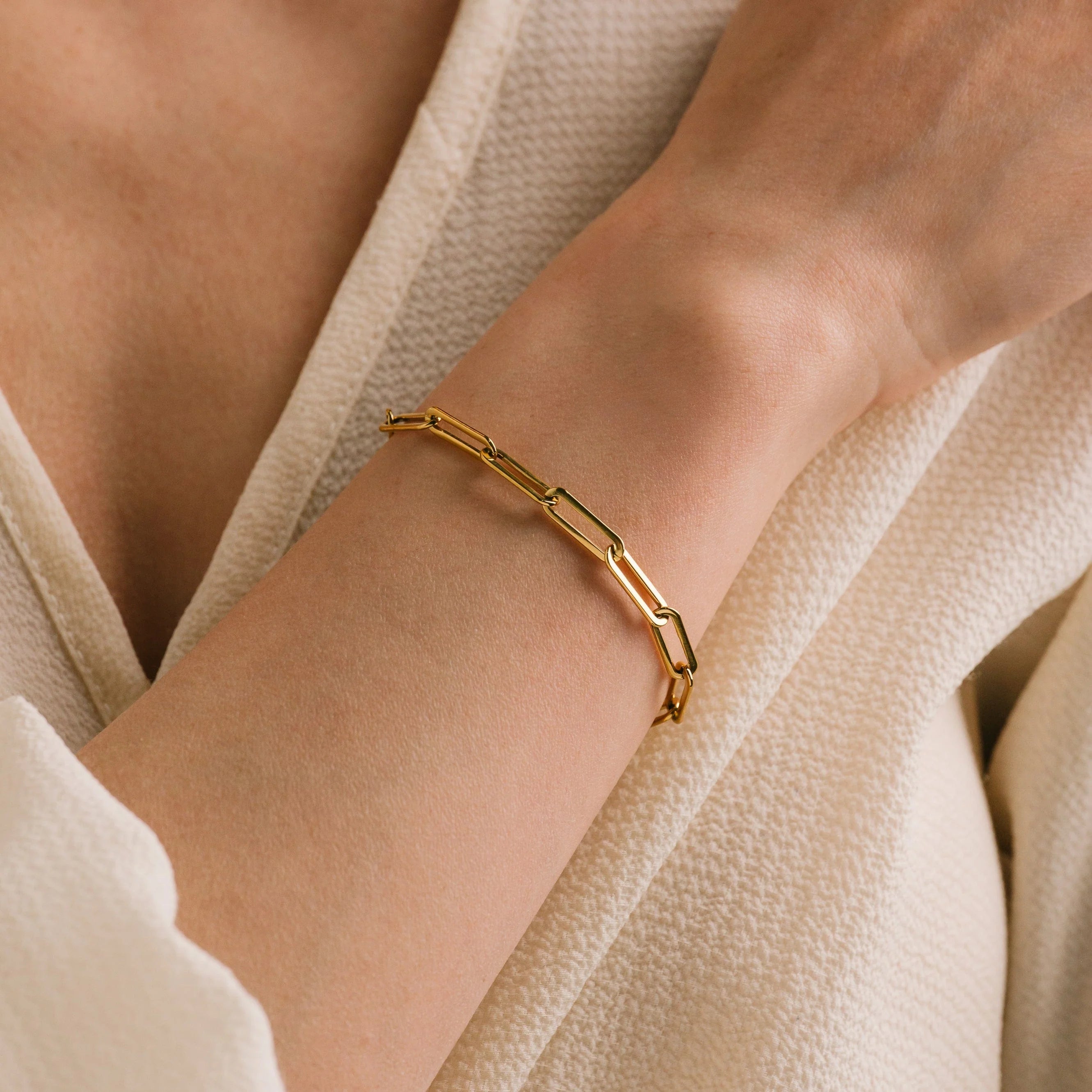 Bold Paperclip Bracelet - waterproof