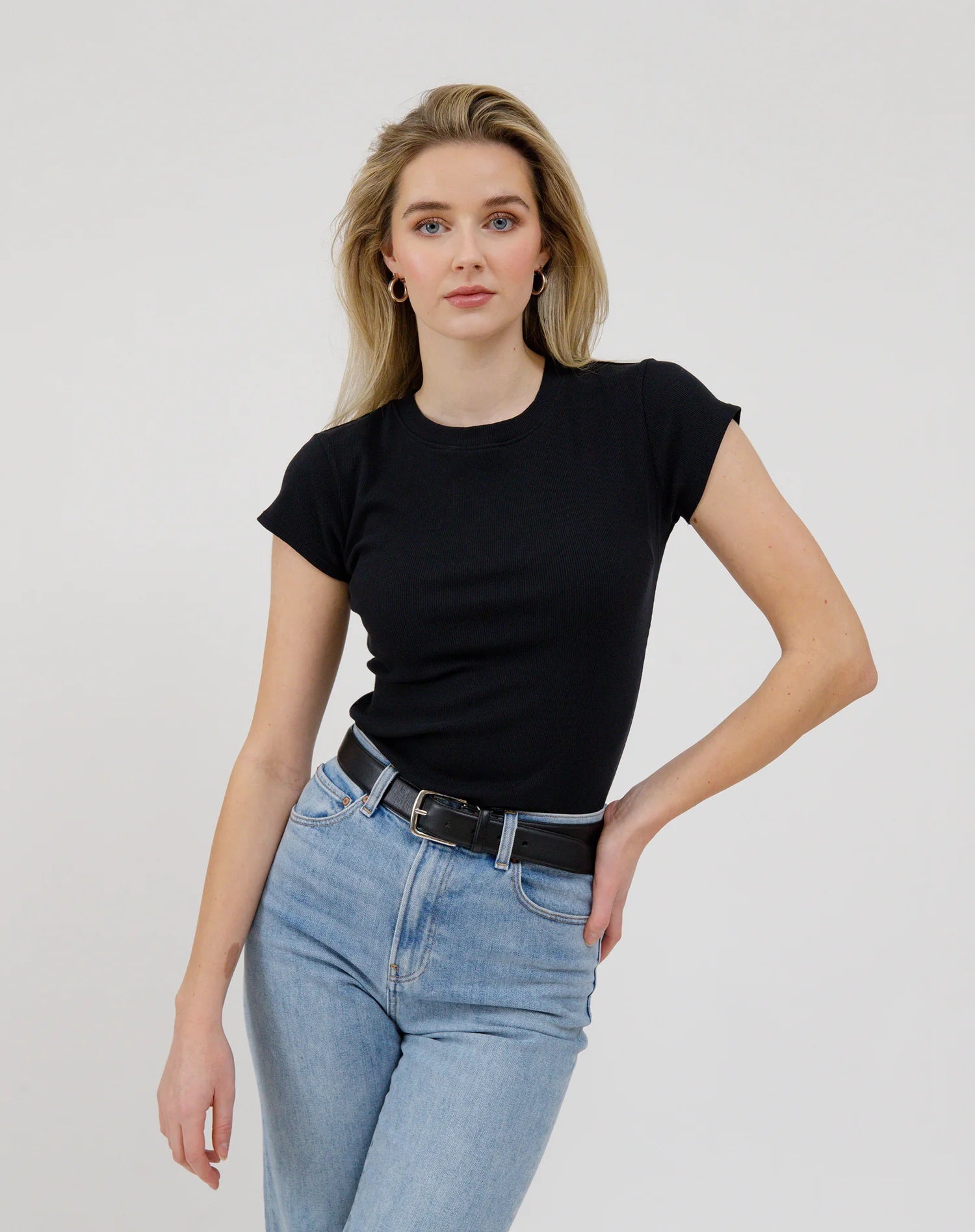 Ribbed Fitted Tee