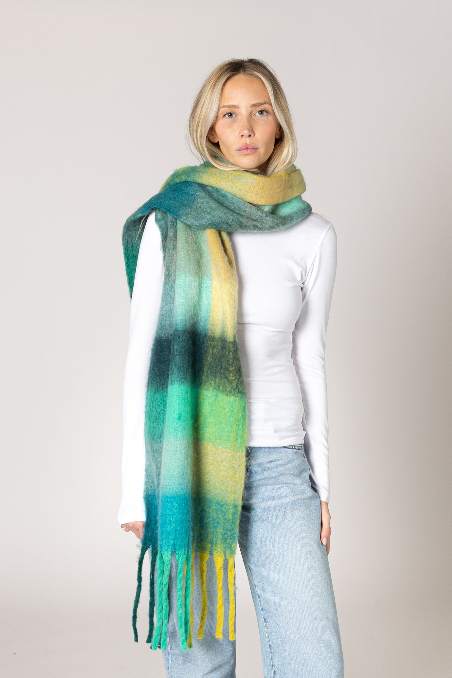 Soft Checker Scarf