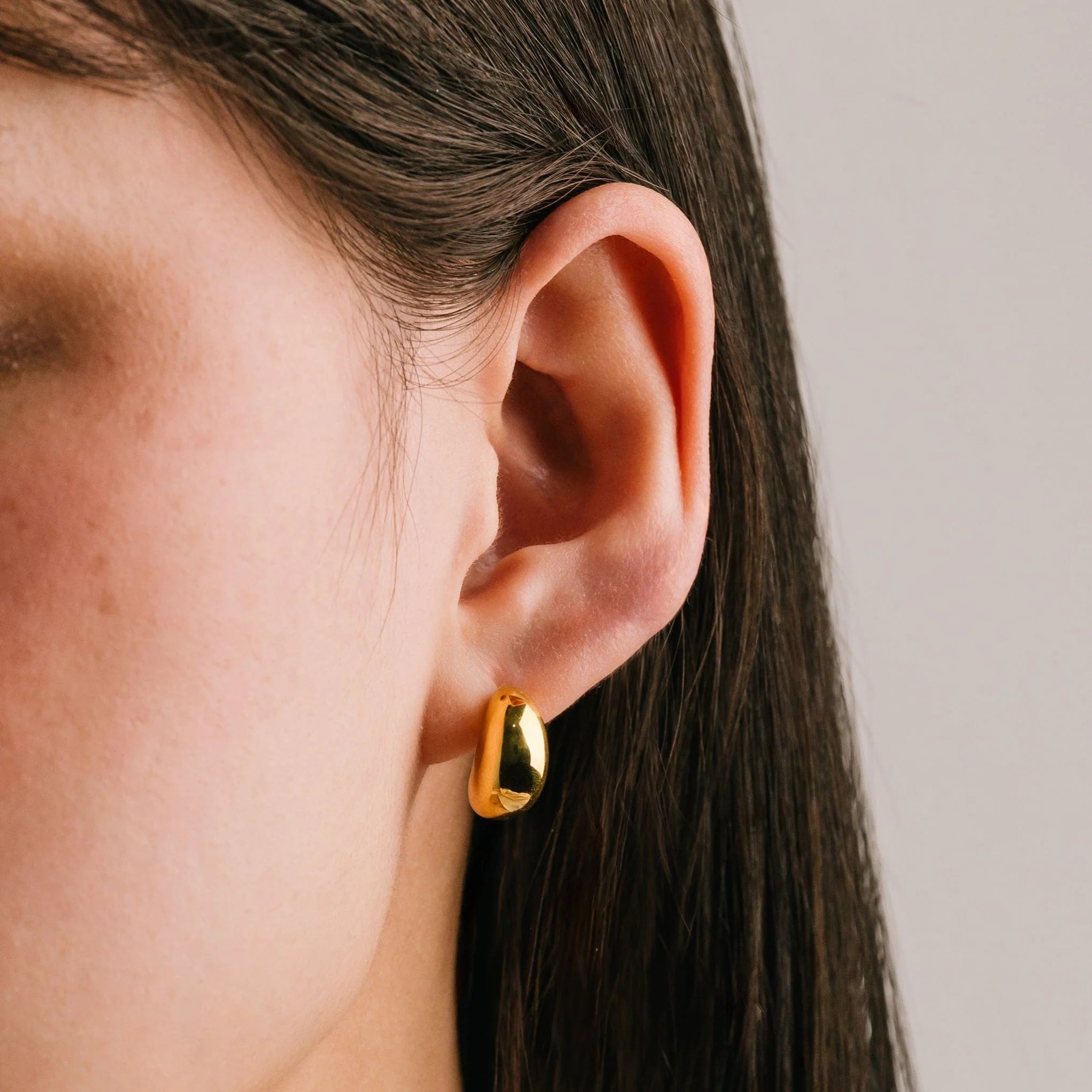 Crest Dome Hoop Earrings