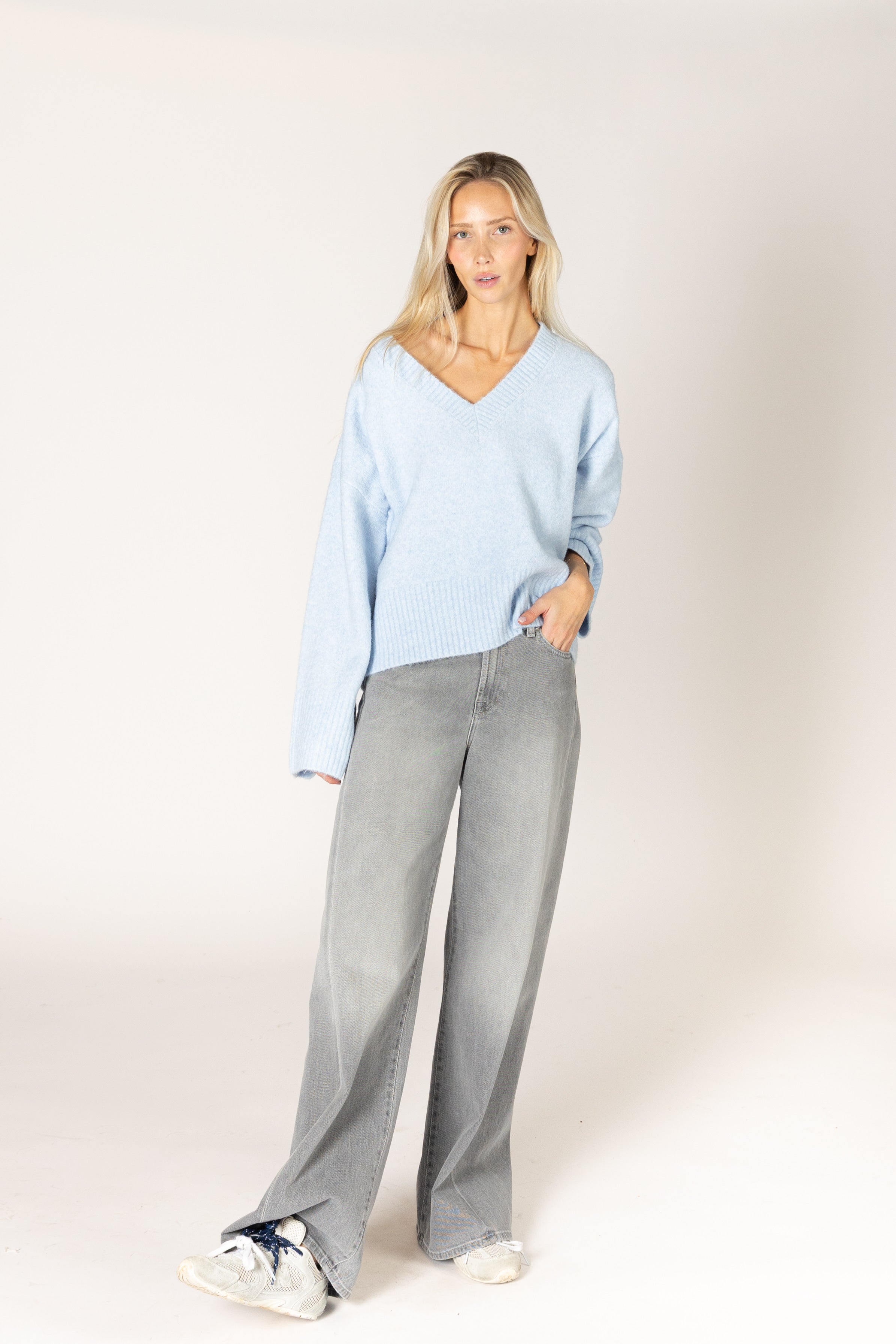 Etta V Sweater