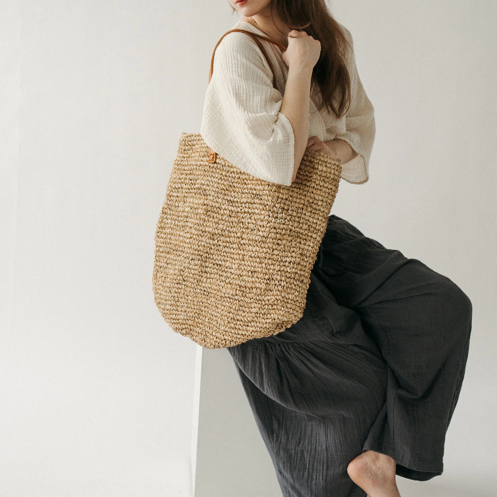 Raffia Shoulder Bag