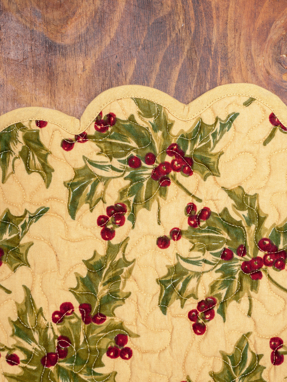 Winterberry Quilted Placemat
