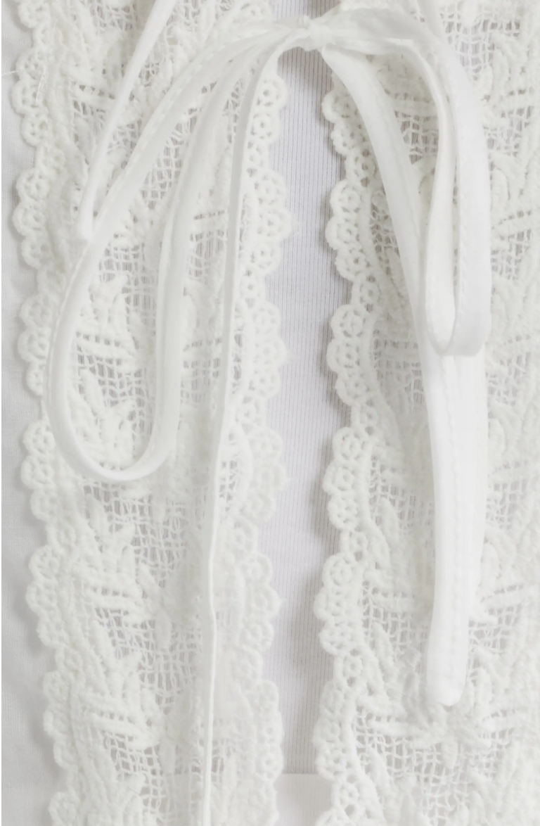 Rodas Lace Sleevless Blouse
