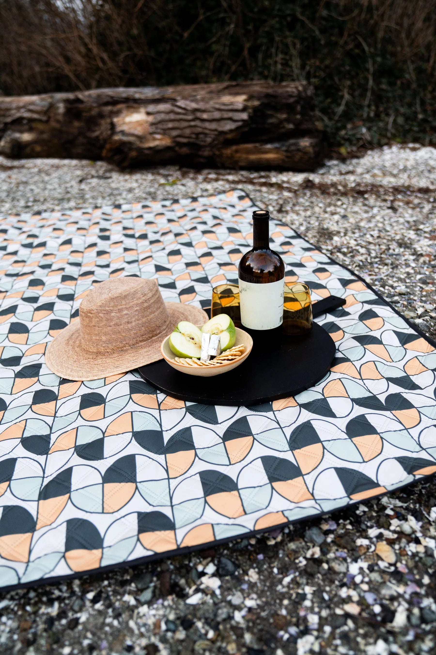 THE EXCURSION | PACKABLE PICNIC BLANKET
