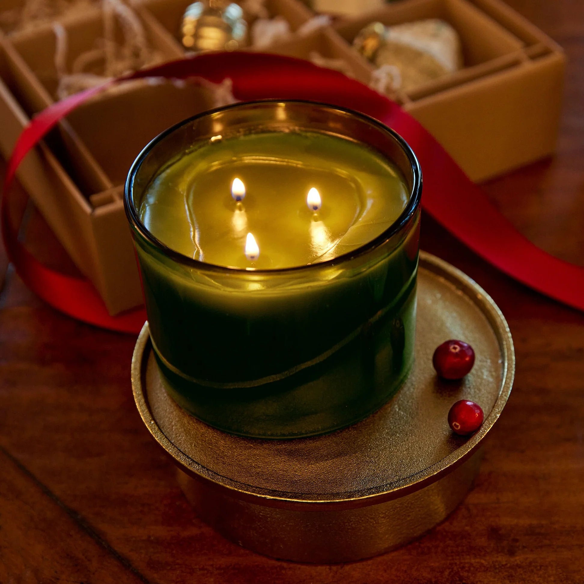 Frasier Fir Green 3 Wick Candle