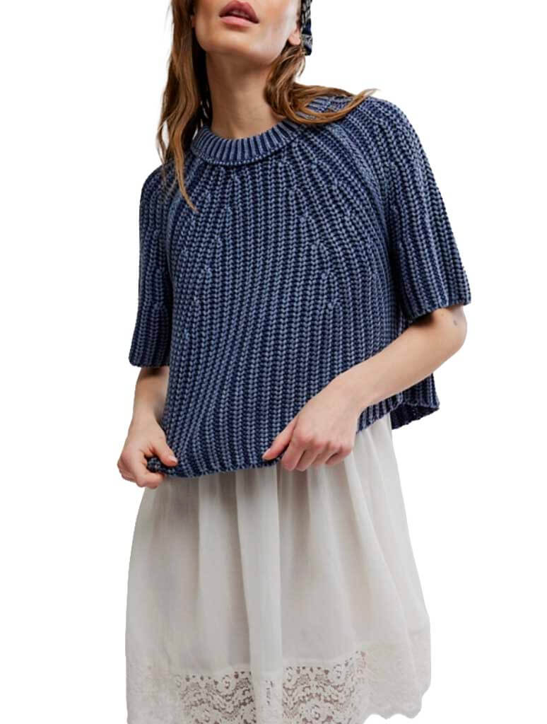Amy Sweater Tee
