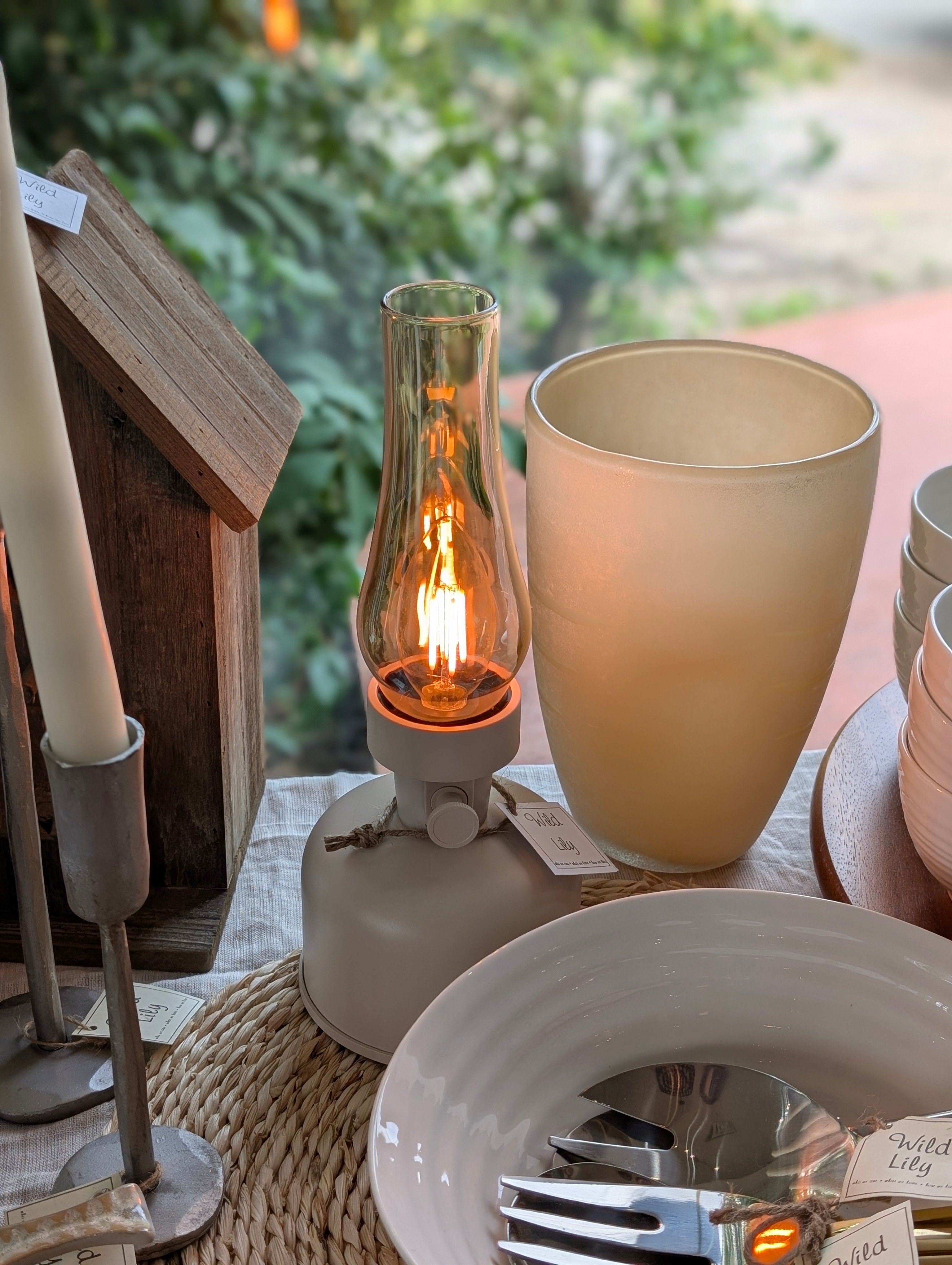 Rechargeable LED Lantern