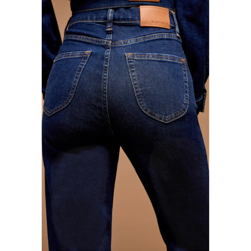 Brooke Hugging Palazzo Denim