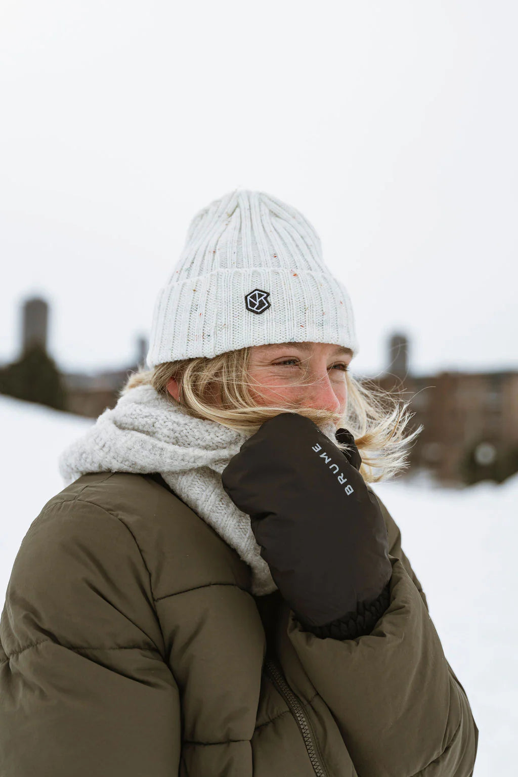 Tundra Mitten
