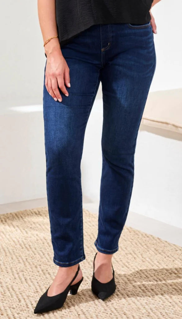 Sophia Curvy Pull On Slim Jean