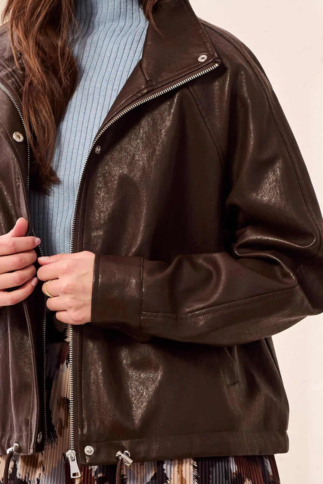 Relaxed Mock Neck Jacket Adj Hem