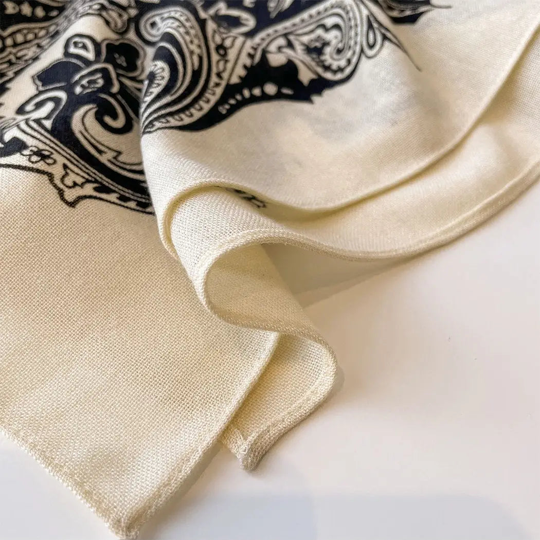 Maddie Scarf
