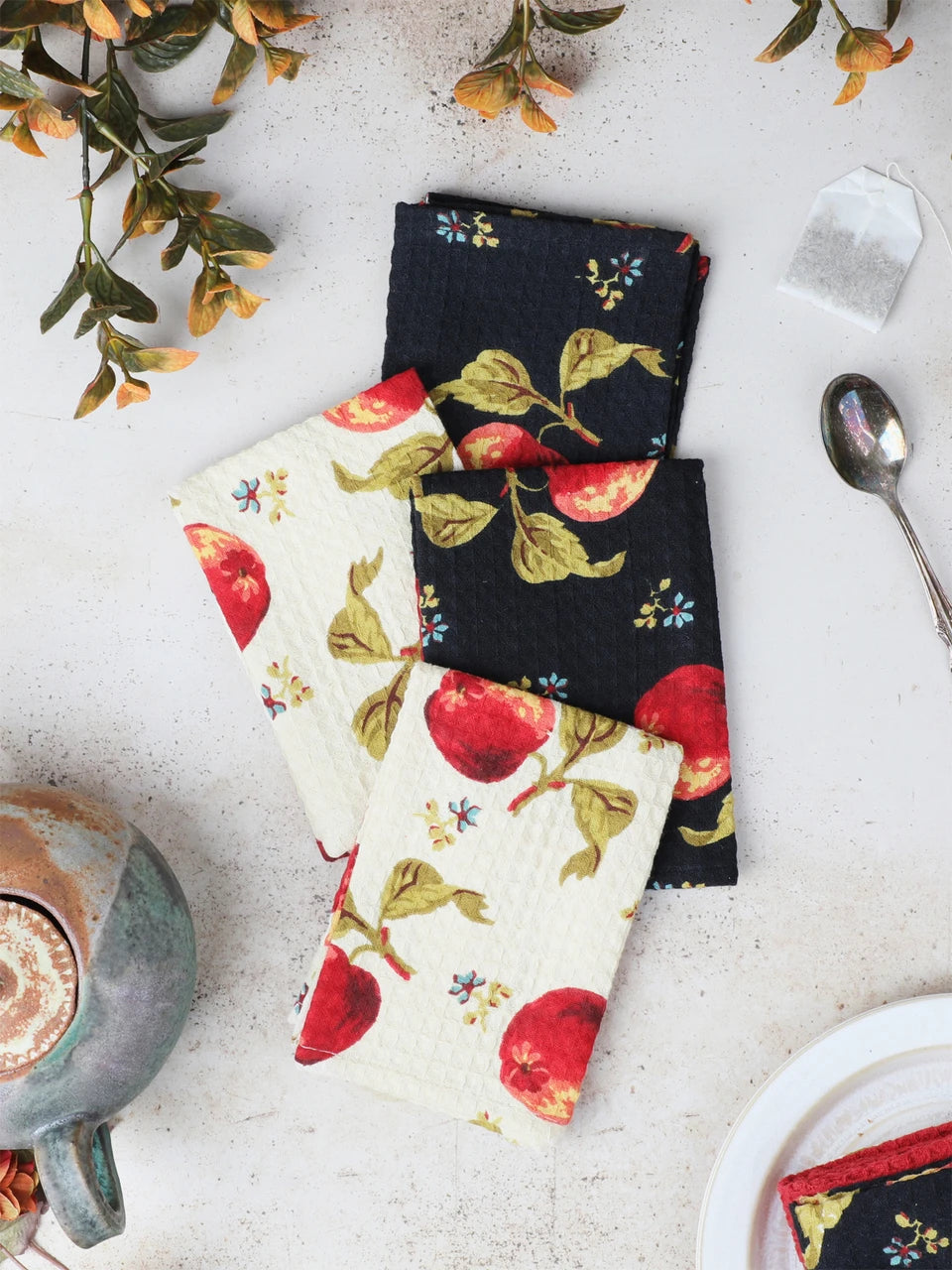Apple Patchwork Tiny Towel Bundle
