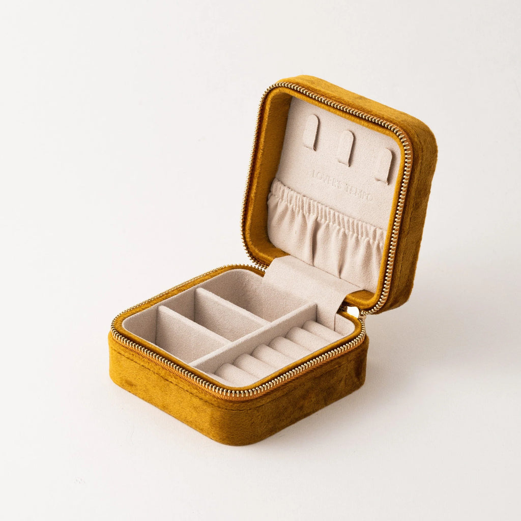 Bon Voyage Square Jewelry Case