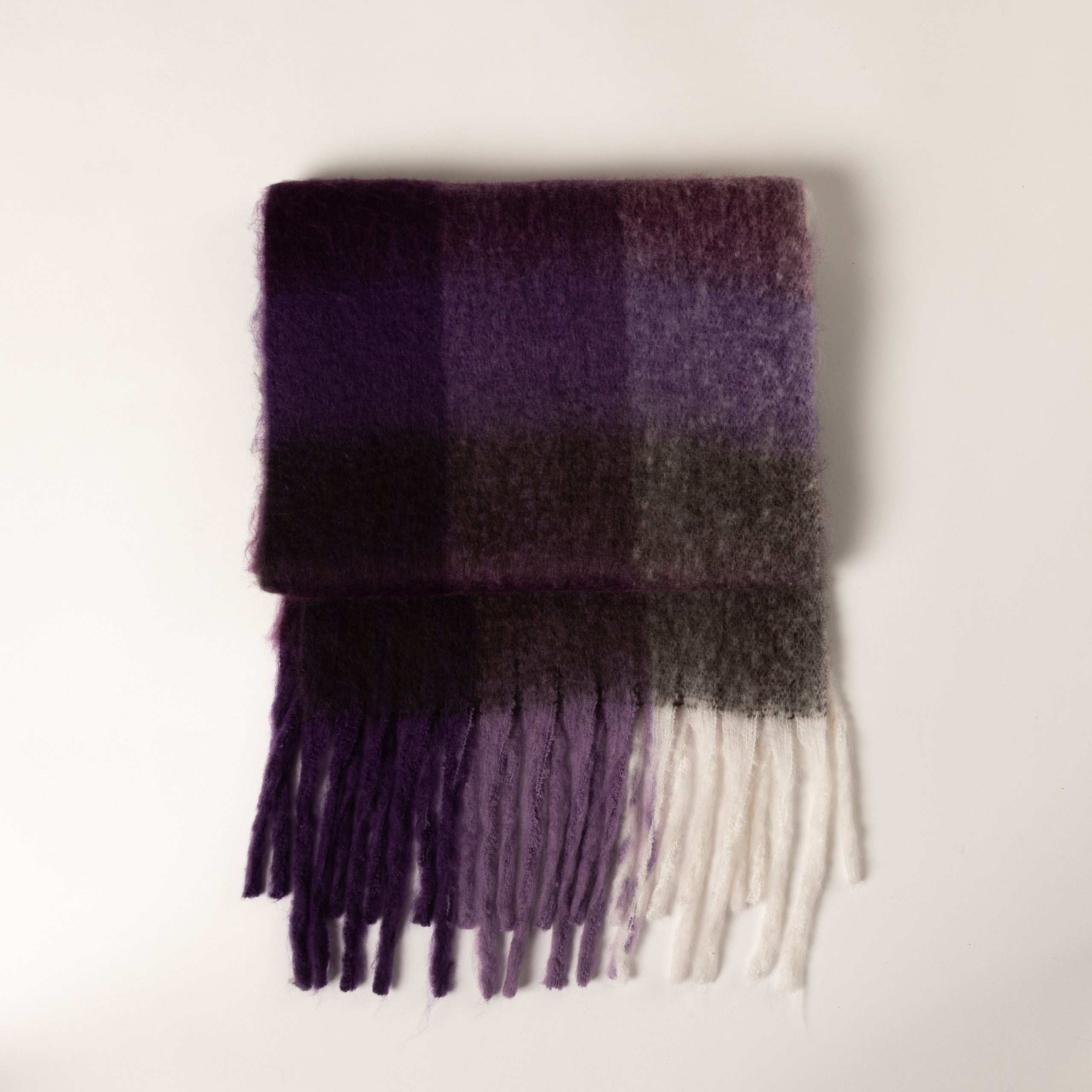 Soft Checker Scarf