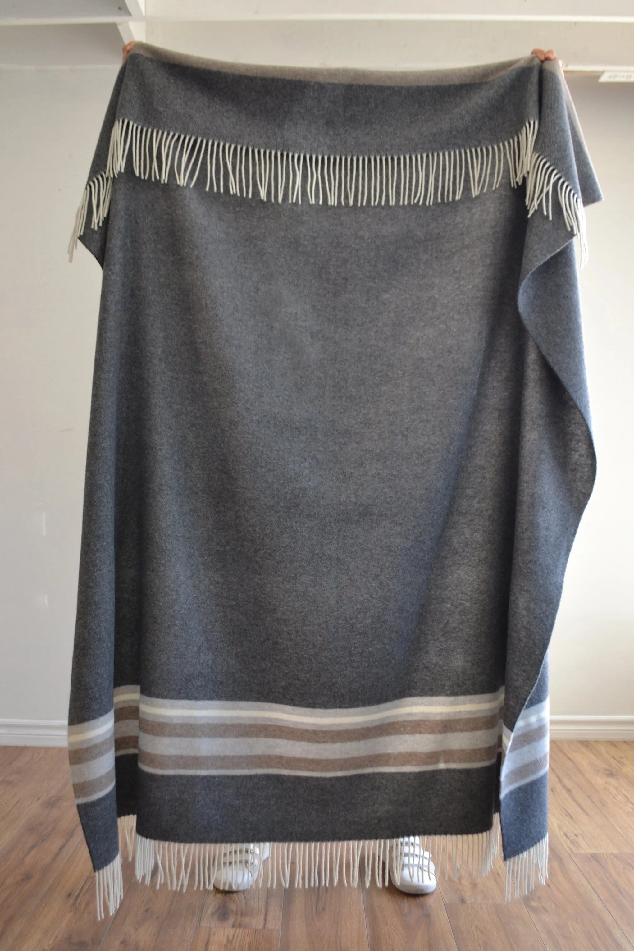 Soho Wool Throw Charcoal