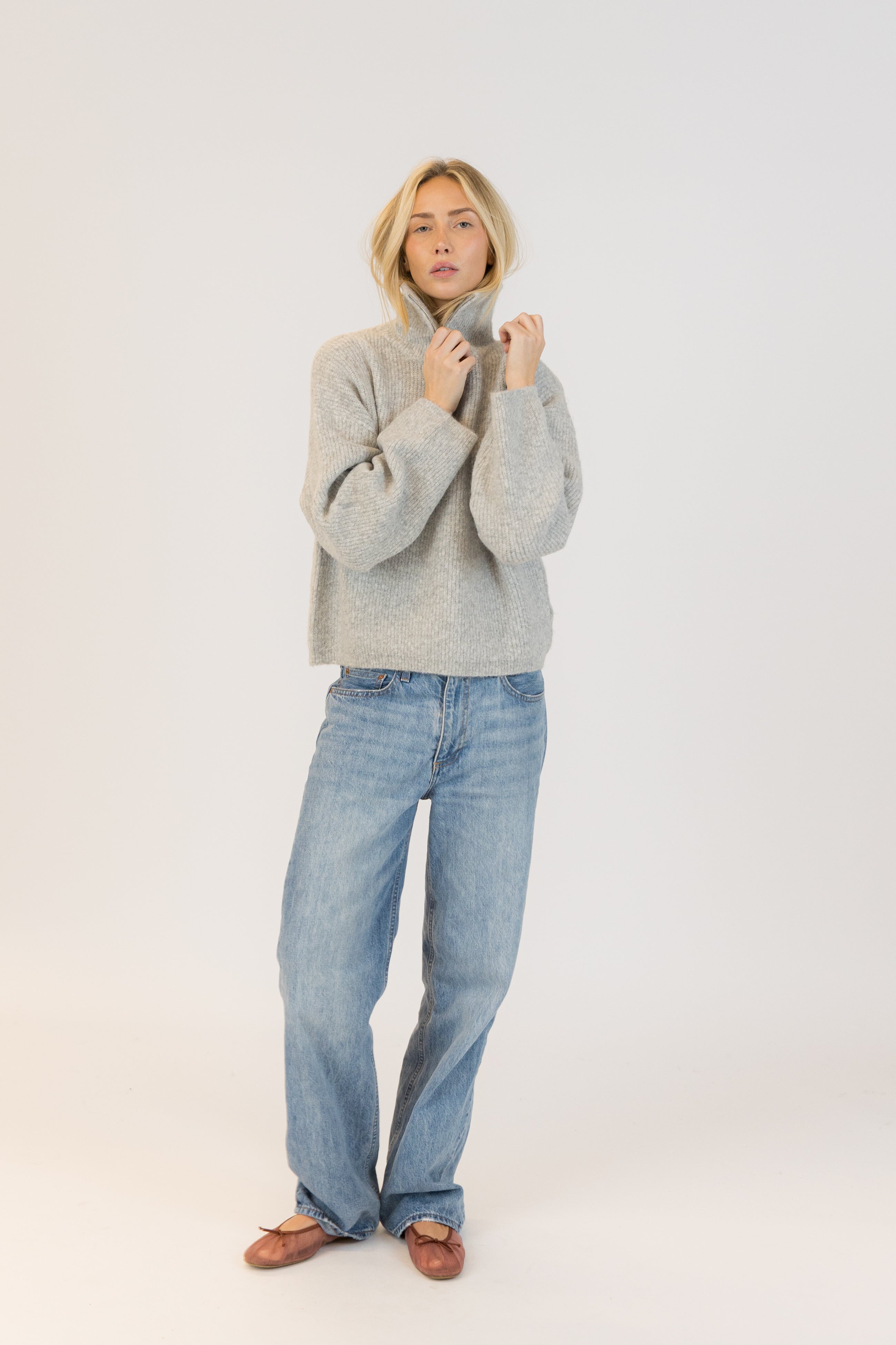 Eva Mock Neck Pullover