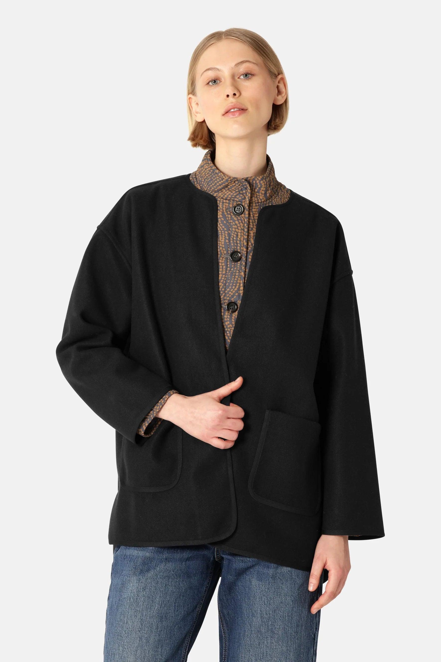 Short Casual Jacket - FELTTI002