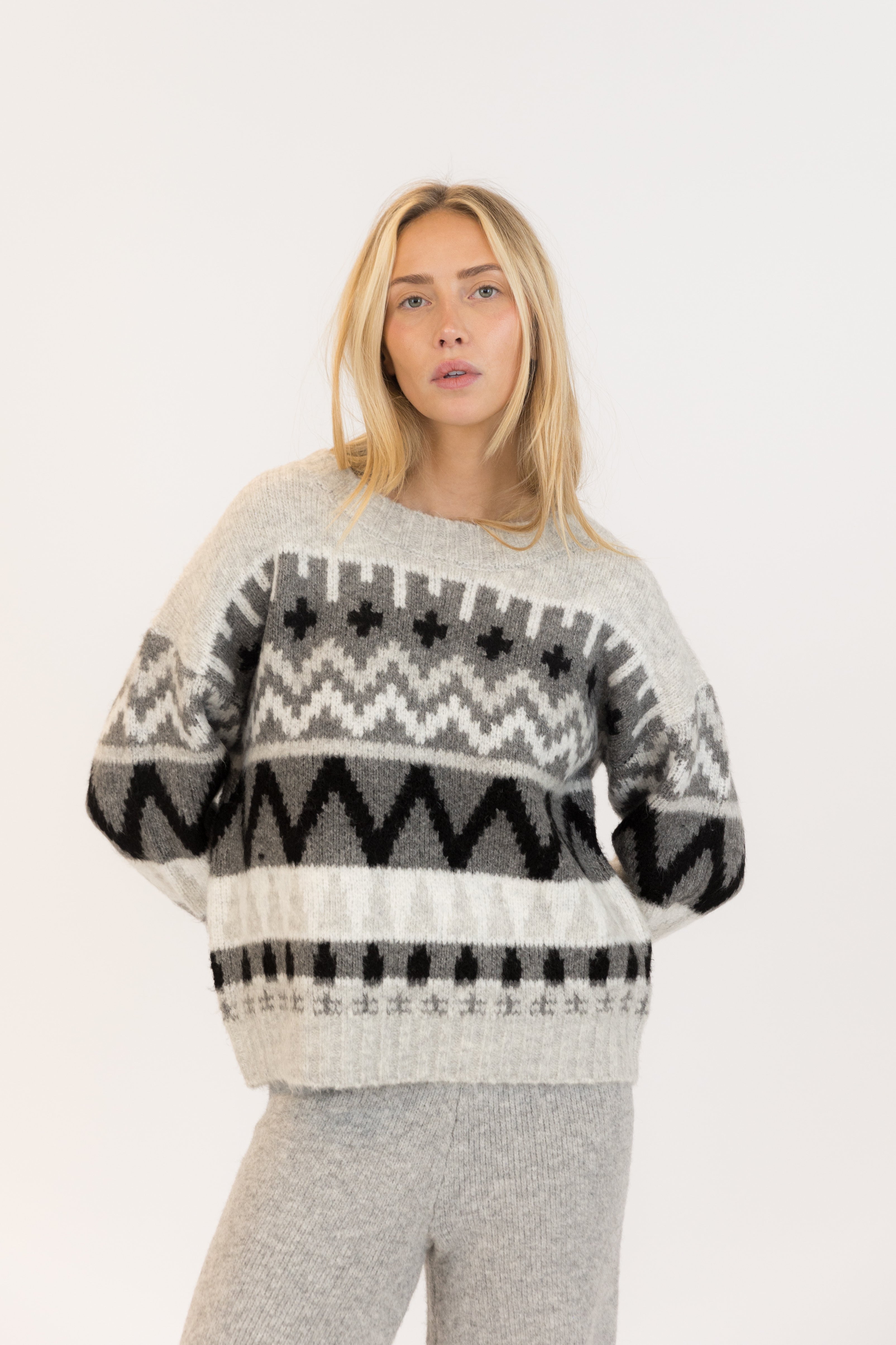 Landen Pullover