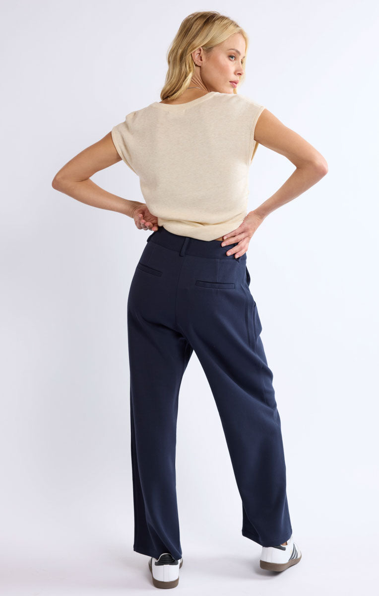 Innocence Pleat Knit Trouser