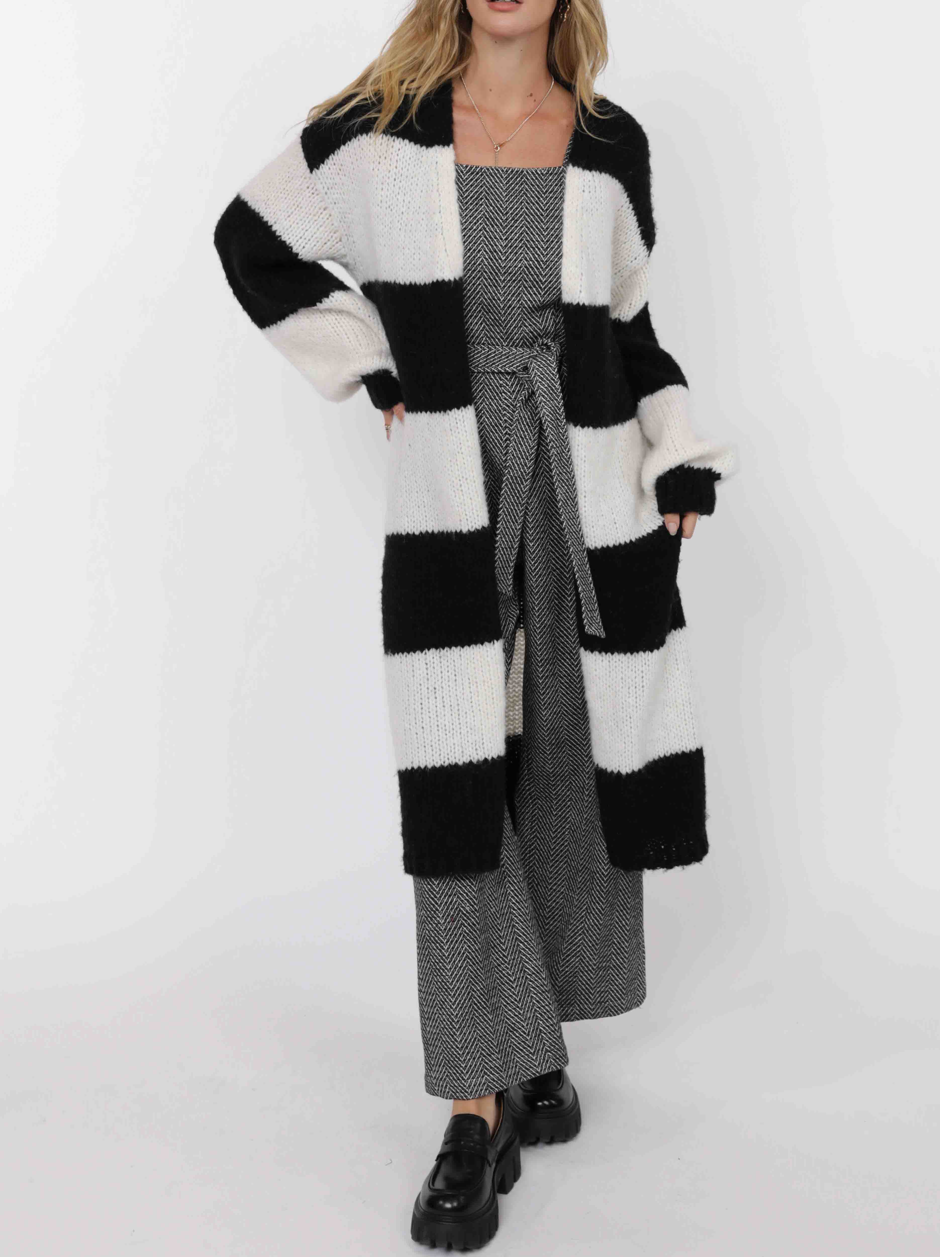Suki Bubble Sleeve Duster