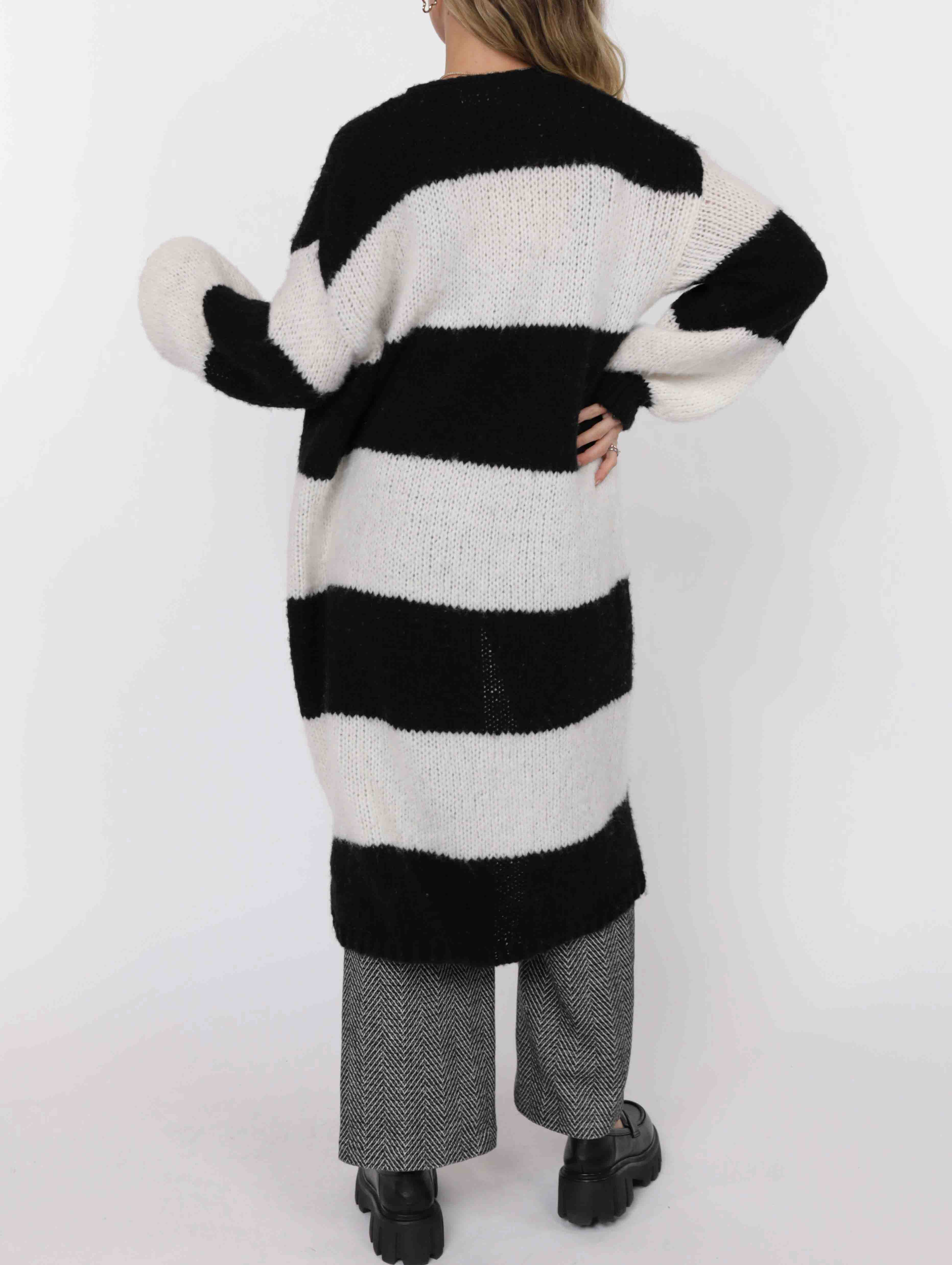 Suki Bubble Sleeve Duster