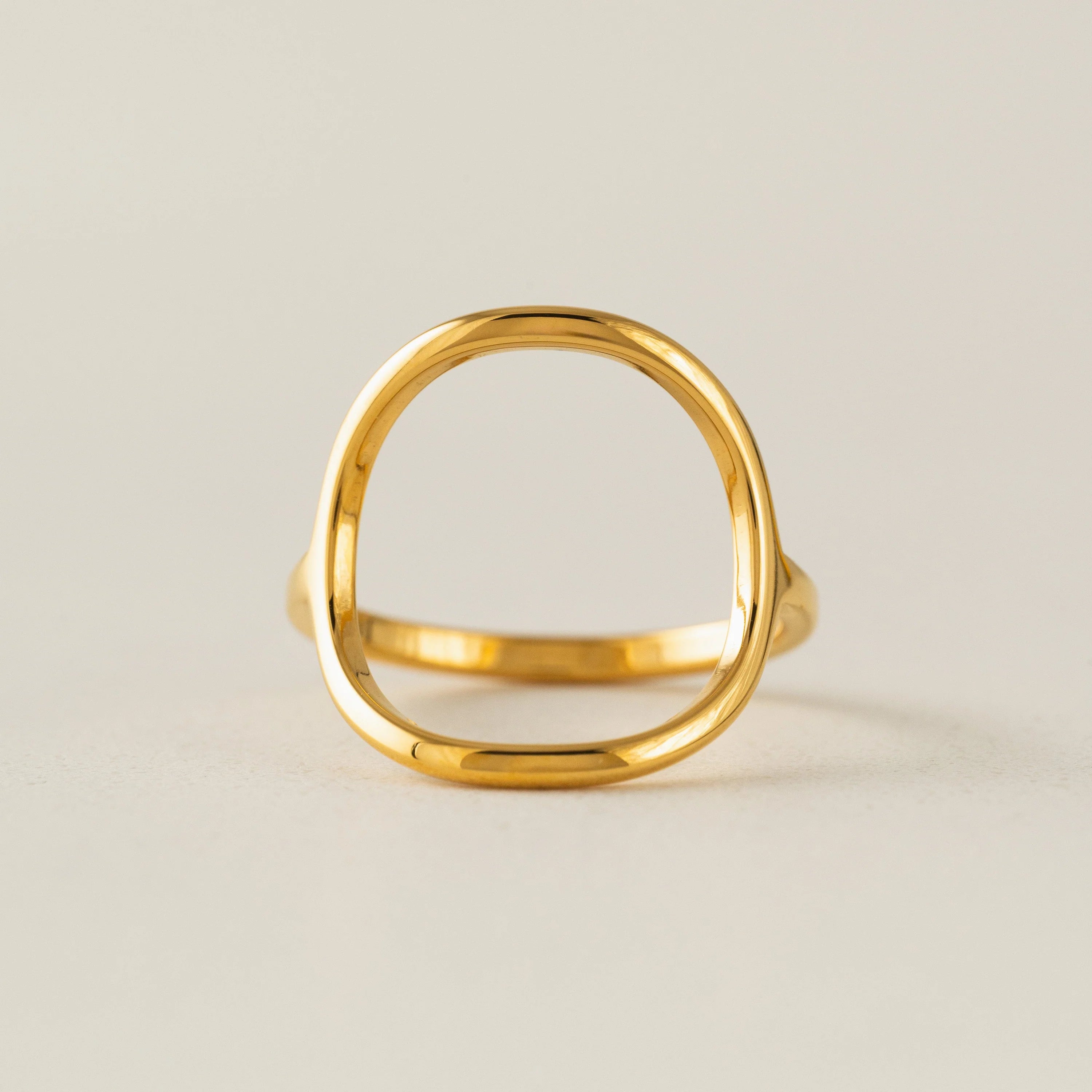 Lato Circle Ring