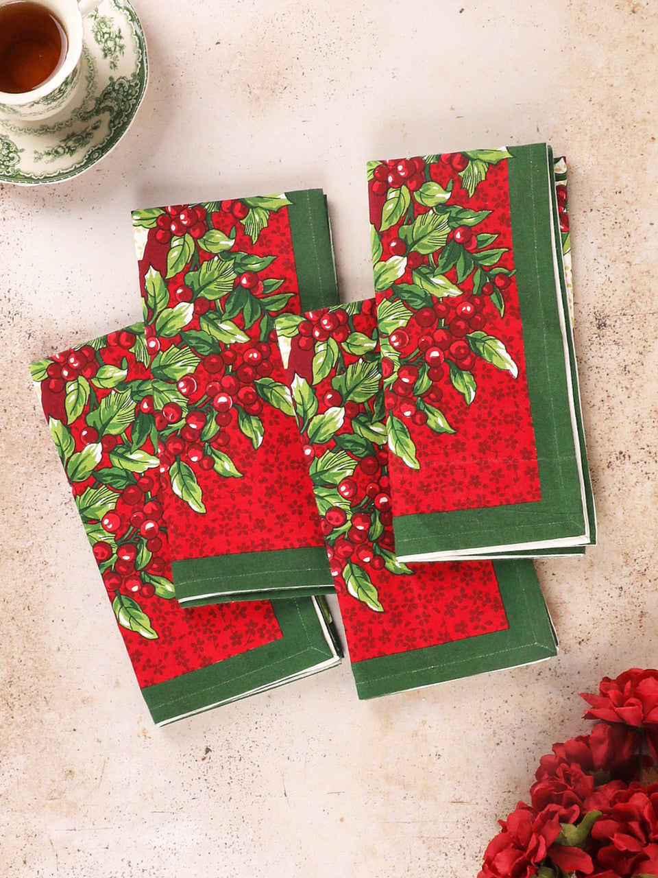 Merry Little Christmas Napkin set 4