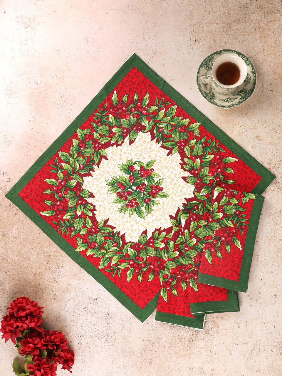 Merry Little Christmas Napkin set 4