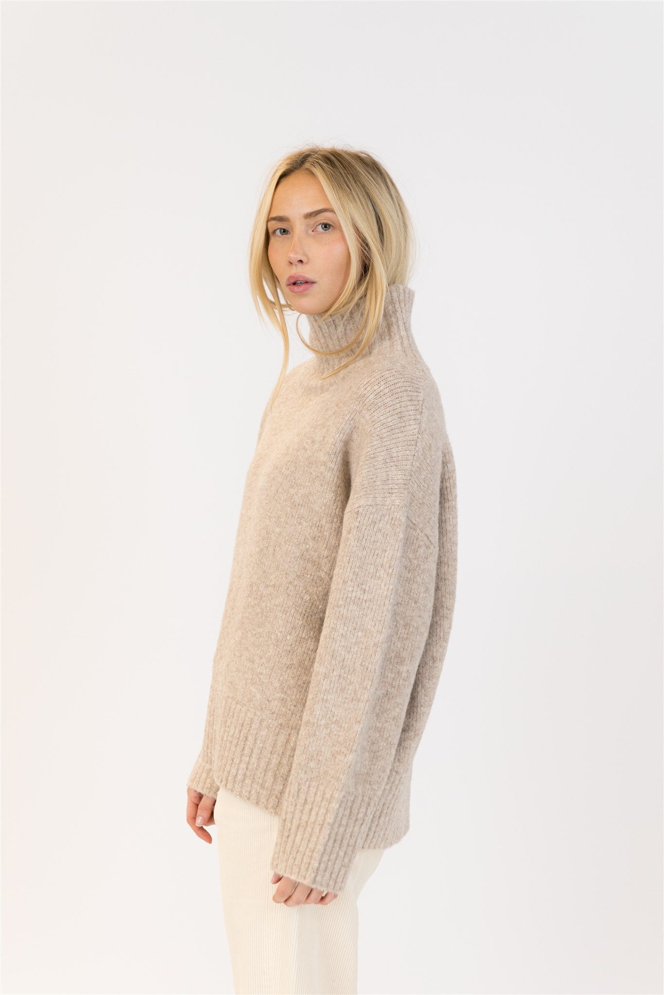 Oliver Luxe Eco Mockneck Sweater