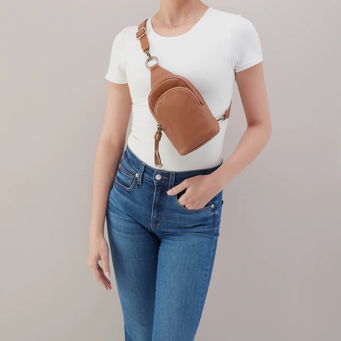 Cass Small Sling