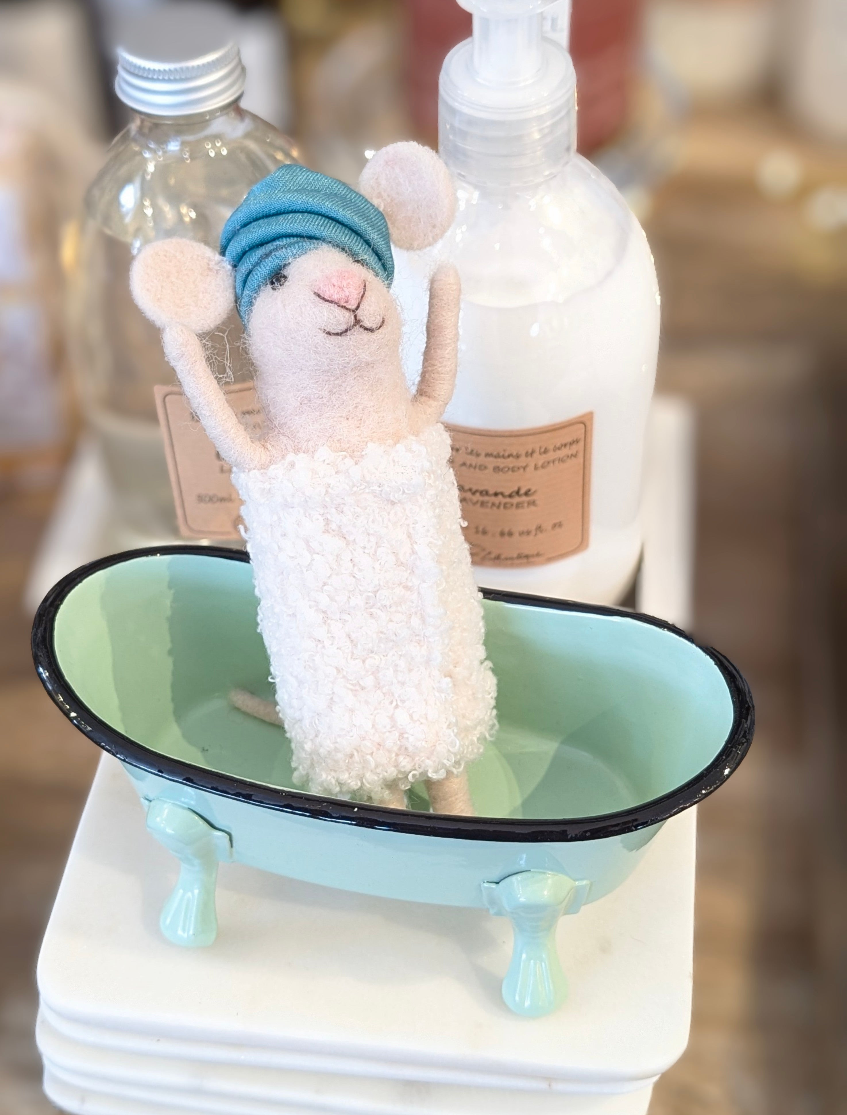 Tub Time Mouse Ornament