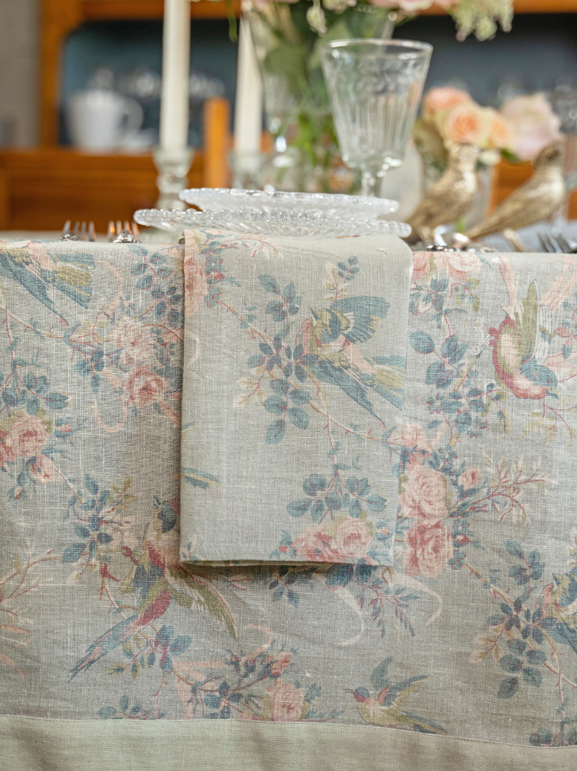 Vienna Linen Napkin Set of 4