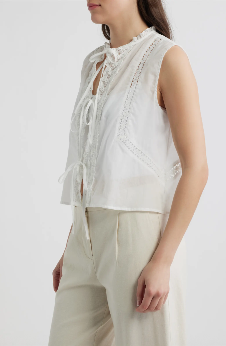 Rodas Lace Sleevless Blouse
