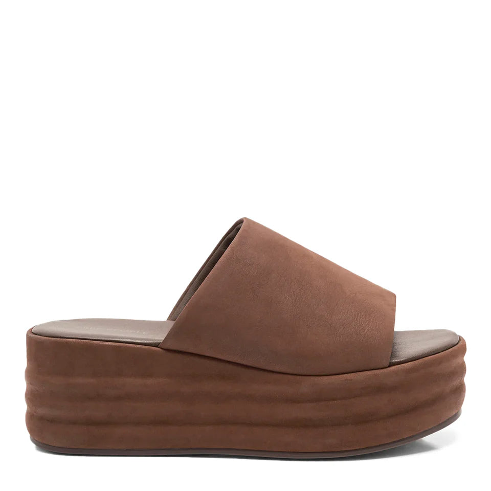 Harbor Flatform Sandals