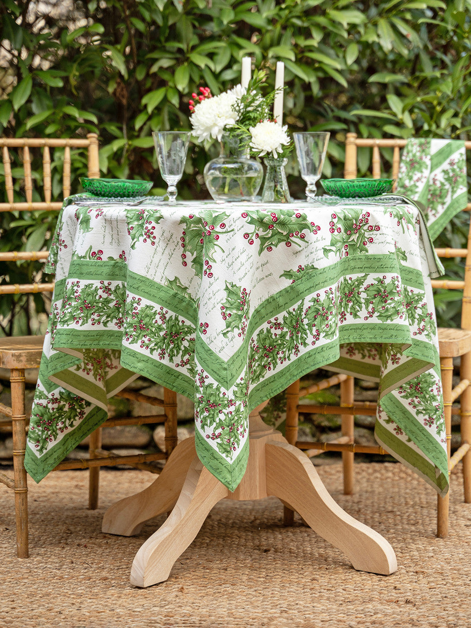 Holly Song Tablecloth