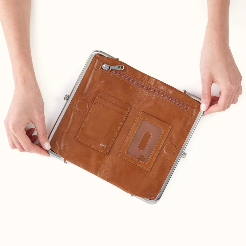 Lauren Clutch-Wallet