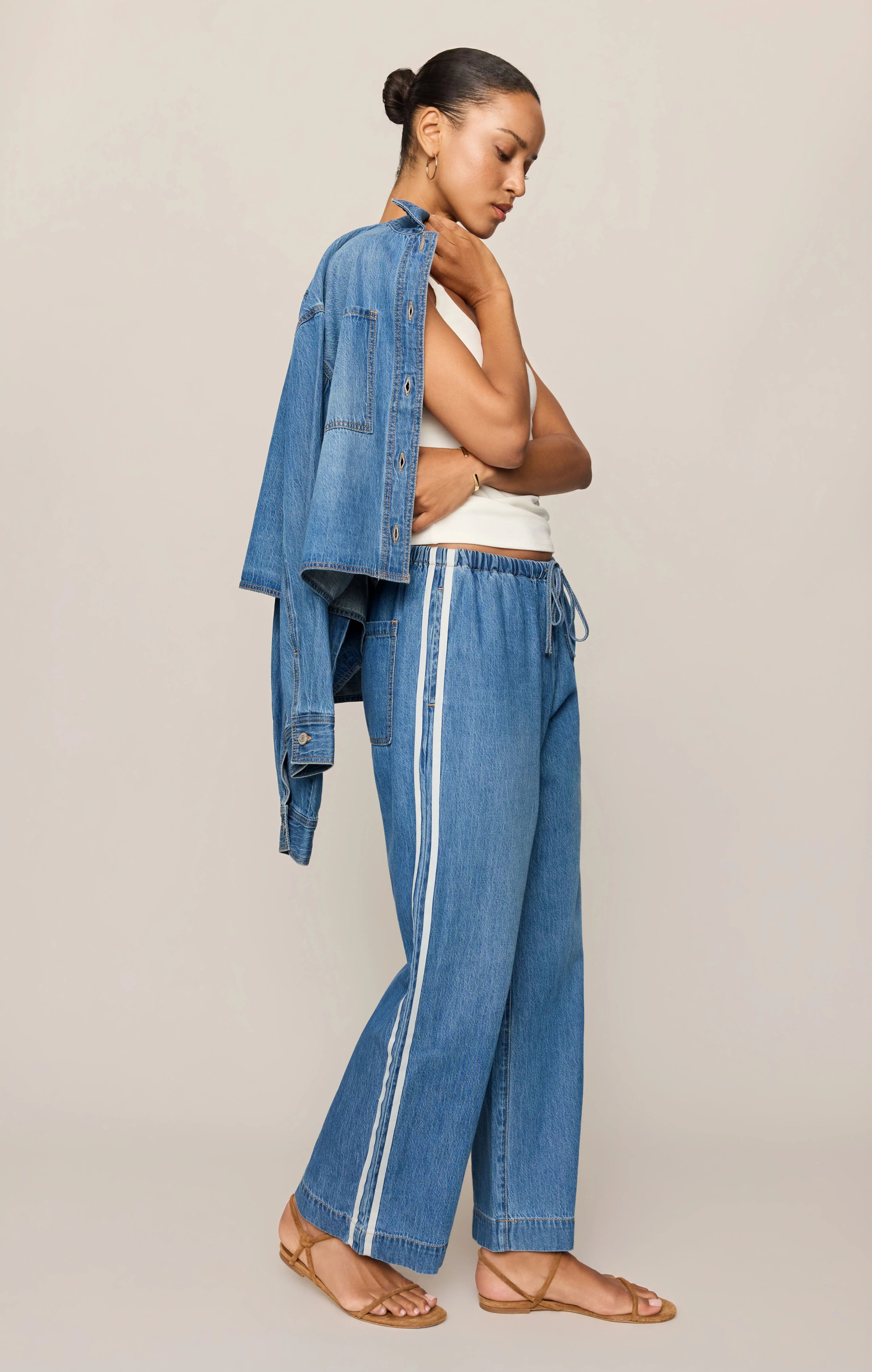 The Sidelines Denim Tracker