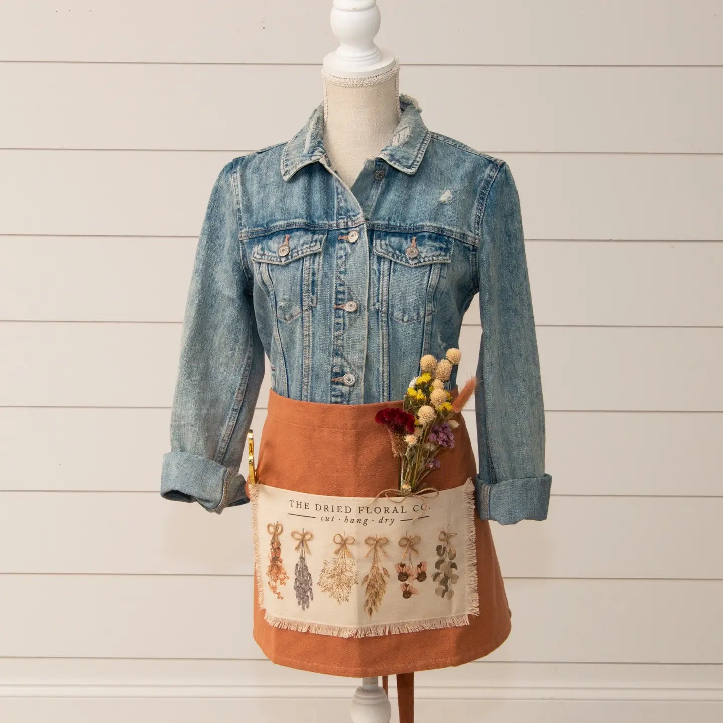 Dried floral Co. Half Apron