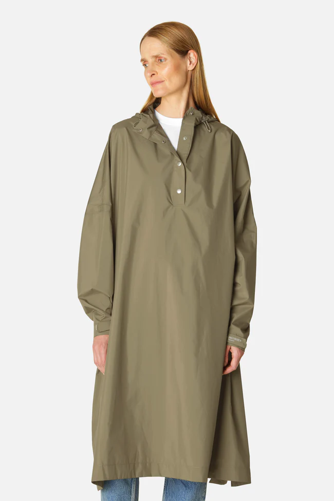 Ilse Jacobsen Poncho with Sleeves Rain221