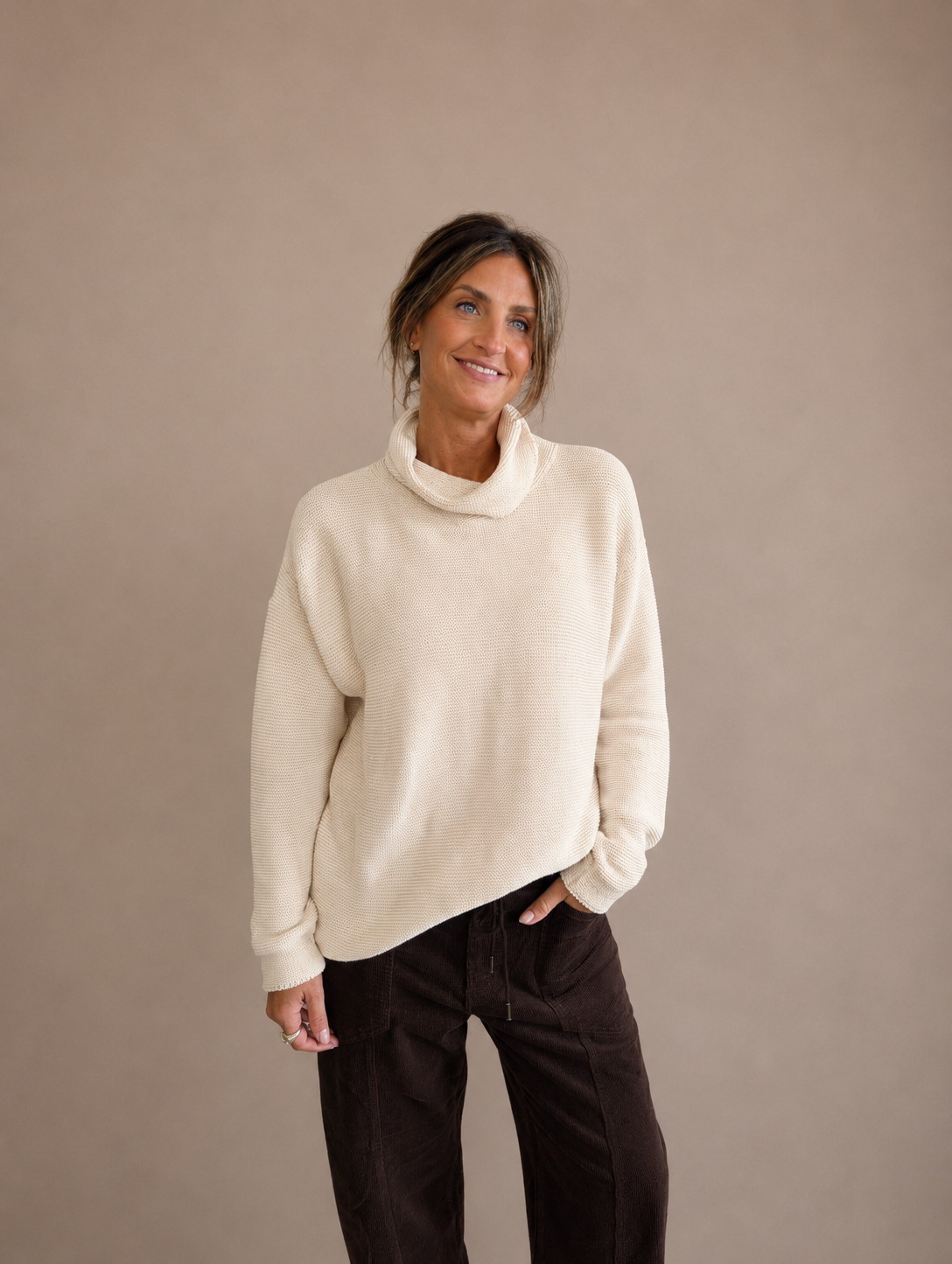 Everywhere Pullover